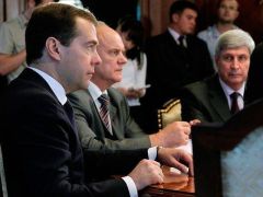 Г.А. Зюганов встретился с Д.А. Медведевым
